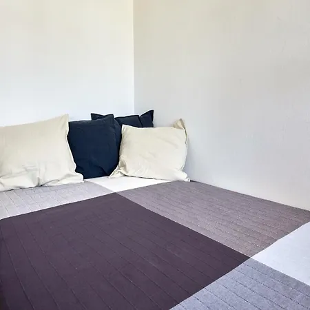 Sunrise Apartment